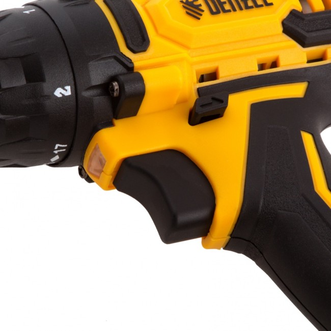 Дрель-шуруповерт аккумуляторная CDL-12-01CB Denzel