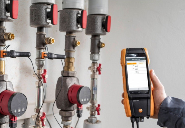 Комплект Testo 300 (O2, CO  без Н2-компенсации до 4000 ppm)